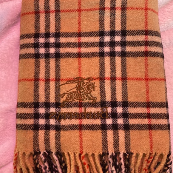 Vintage Burberrys umbrella and scarf bundle - Picture 8 of 14